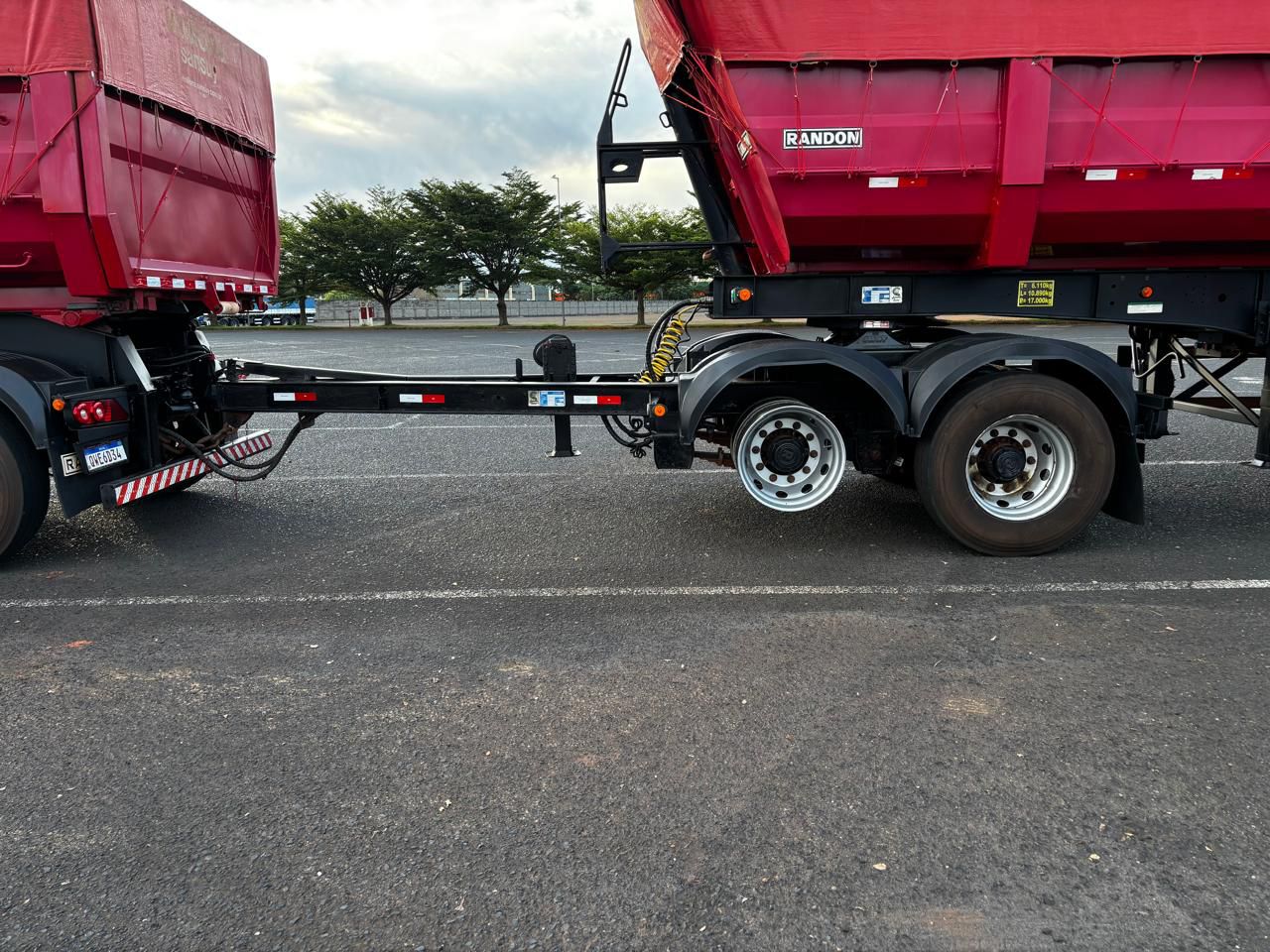 Rodocaçamba Randon ano 2020 2021