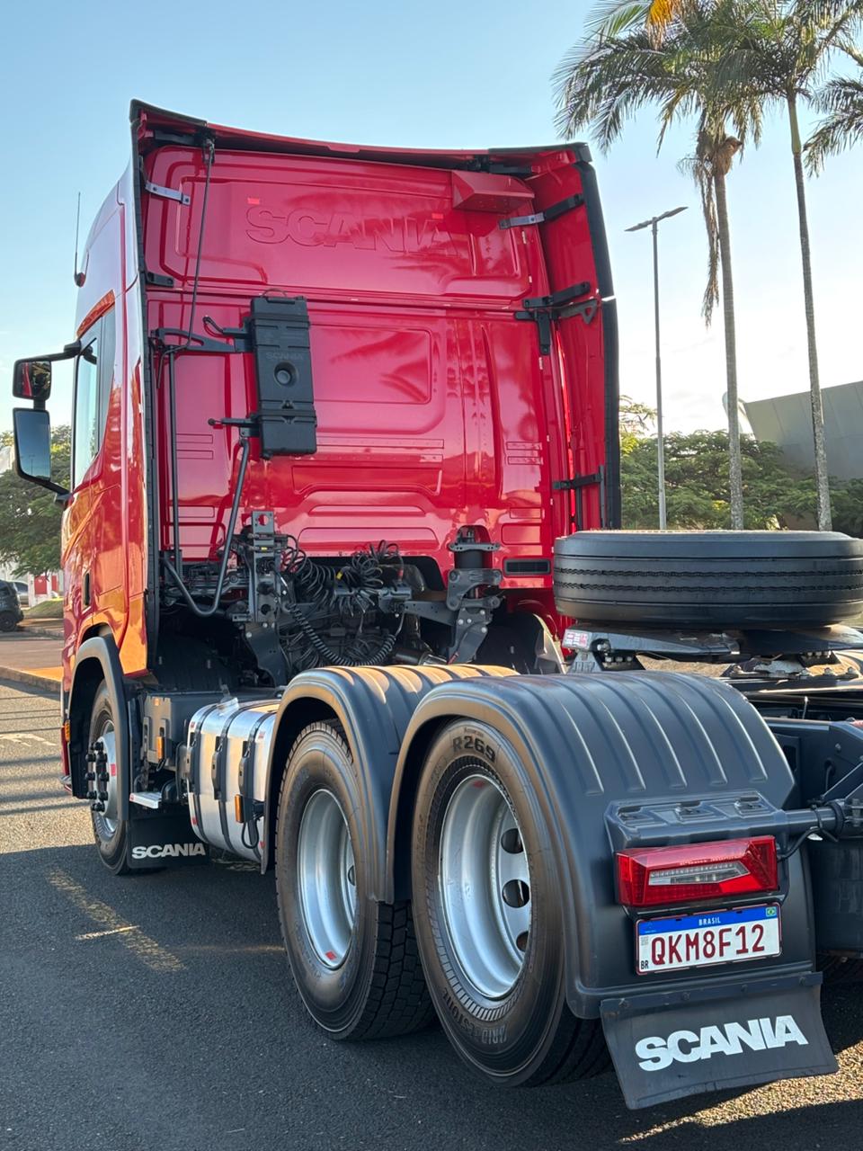 Scania R460 6x2 ano 2024