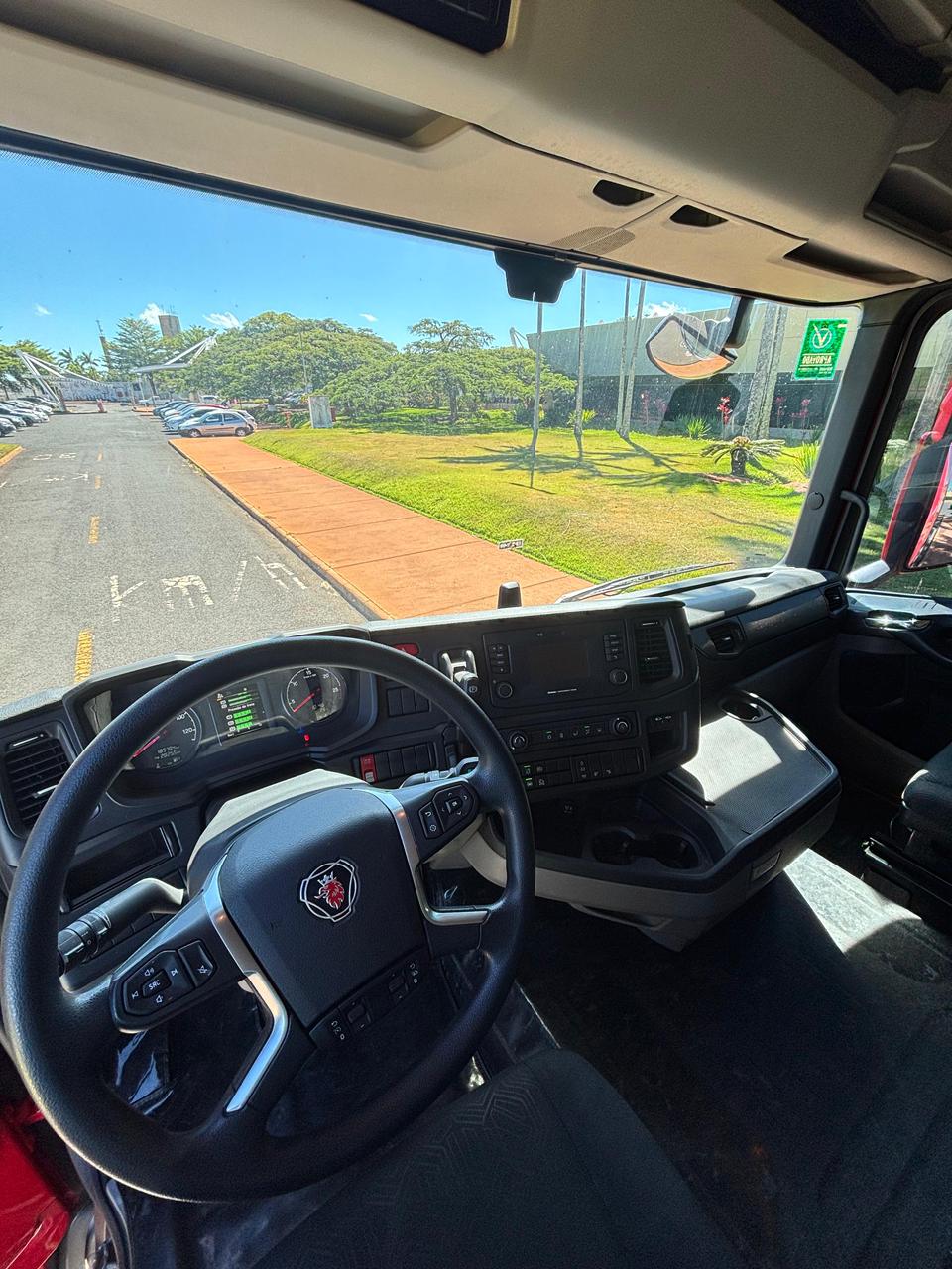 Scania R560 6x2