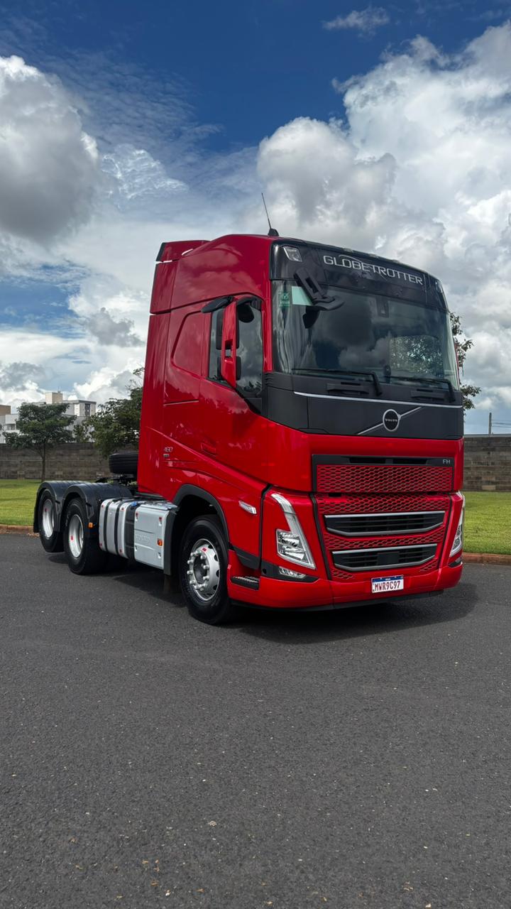 Volvo FH 460 disponível na Cocal Seminovos